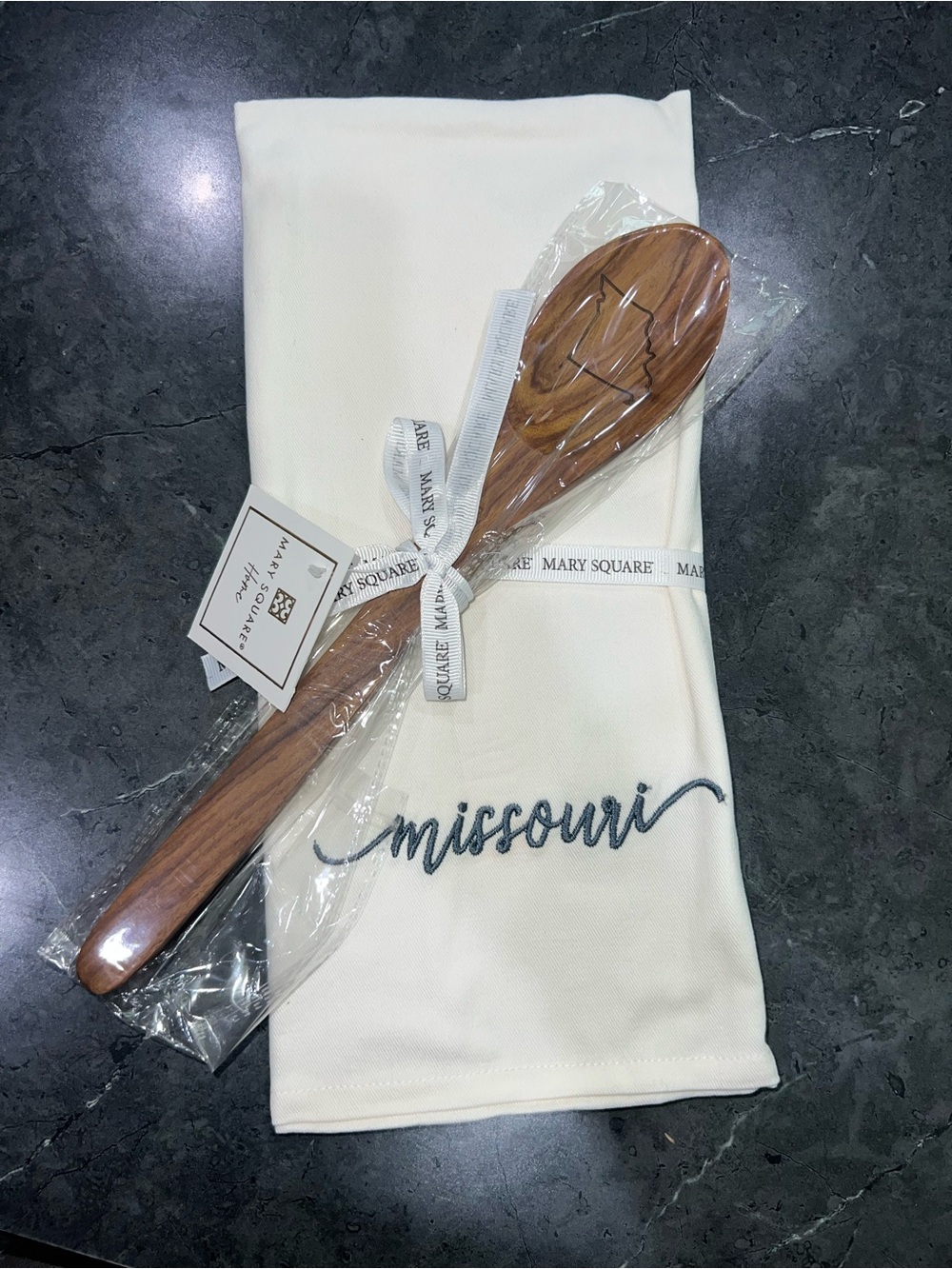 Mary Square ‘Missouri’  tea towel & Wooden Serving Spoon with State Outline